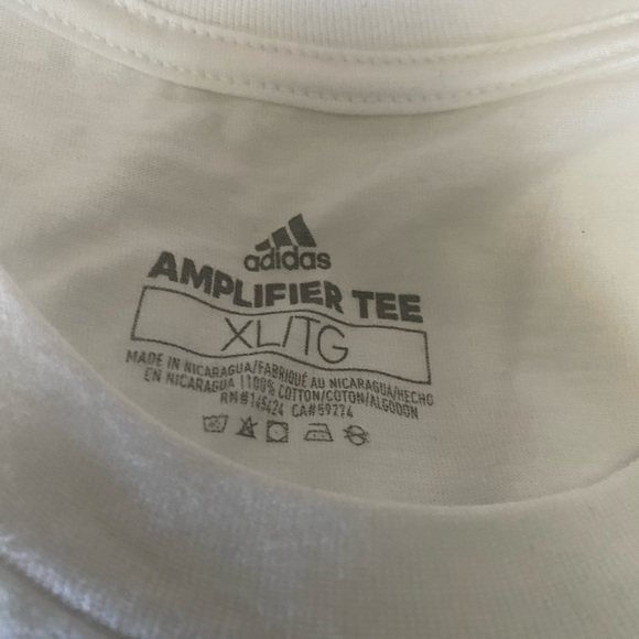 NWT XL Adidas Amplifier White Tee - Picture 2 of 2